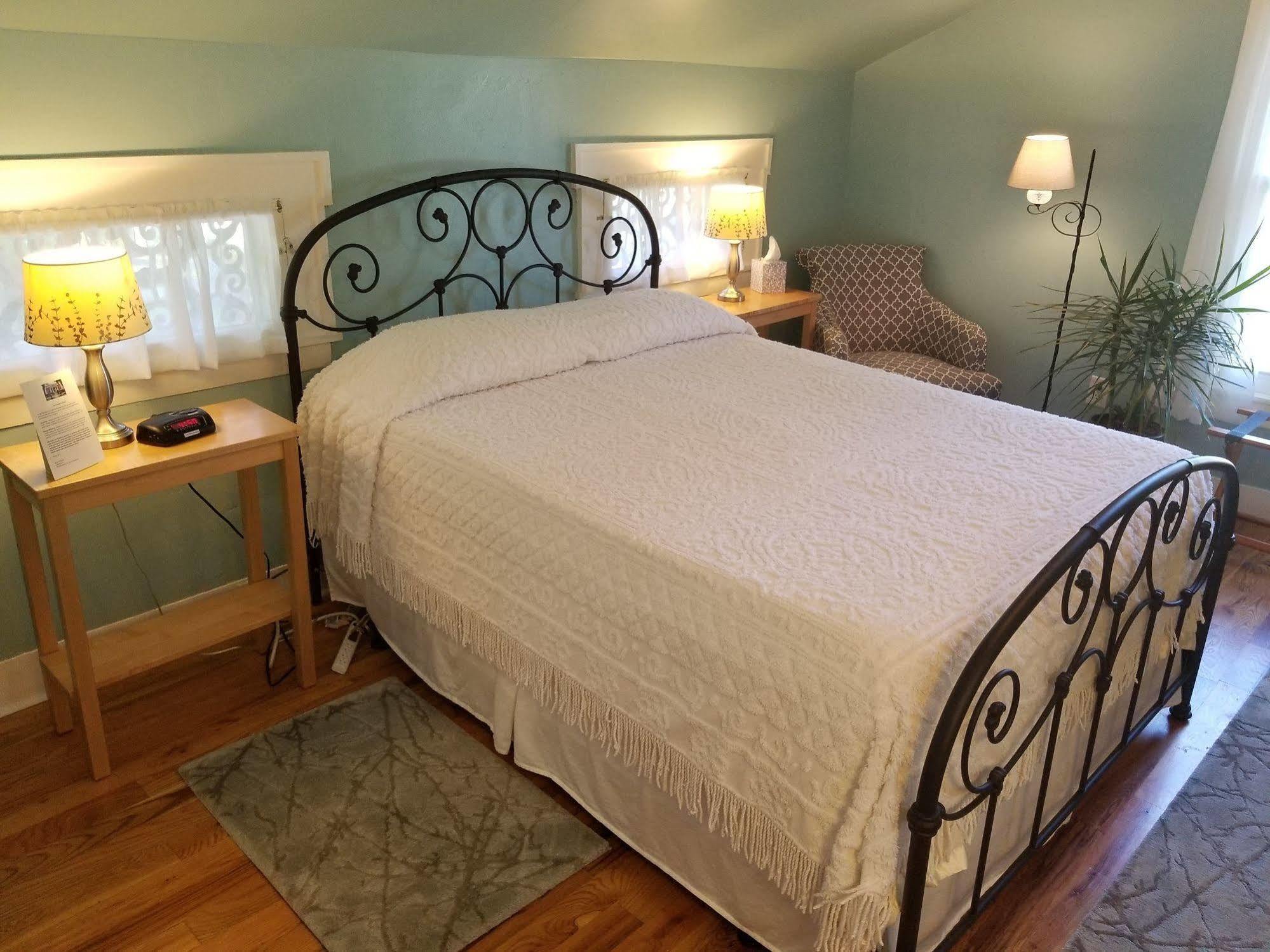 The Blackberry Inn Bed & Breakfast Watkins Glen Exteriér fotografie